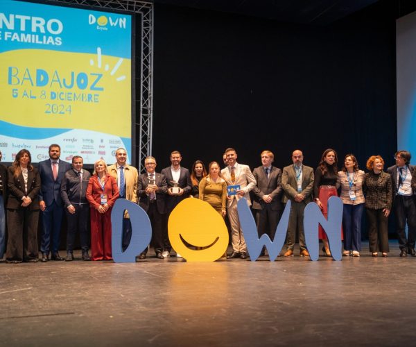 Los ponentes y premiados de la última edición, durante el acto